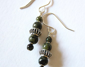 Boucles d'oreilles en argent sterling faites main en jaspe rhyolite