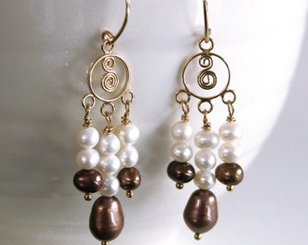 Boucles d'oreilles lustre en perles faites main : ivoire, bronze, prune, or 14 carats