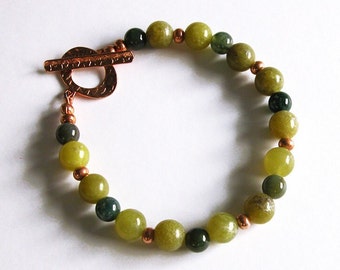 Bracelet fait main en serpentine et agate de l'Inde, bascule en cuivre