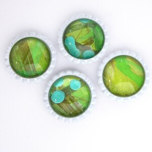 Set of four hand-painted refrigerator magnets / modern abstract design / green / aqua blue / white / multicolor / M-46