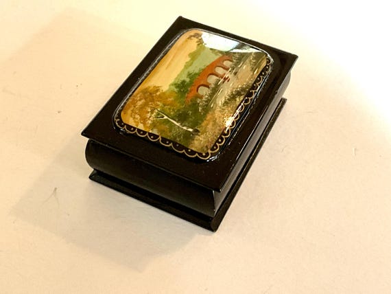 Vintage Russian Laquer Box Russian Trinket Box