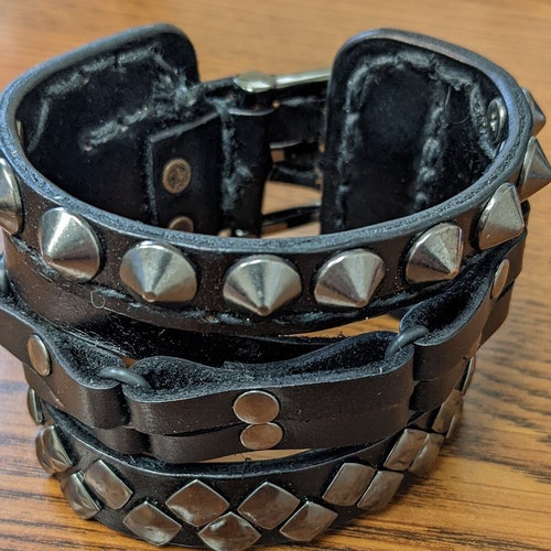 Prompto Punk-rock Cuff - Etsy