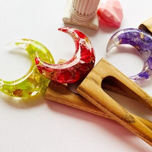 Floral Crescent Wooden Hair Fork: Hydrangea Hair Pin