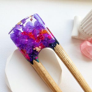 Hydrangea Resin Hair Fork: Wooden Floral Hair Pin