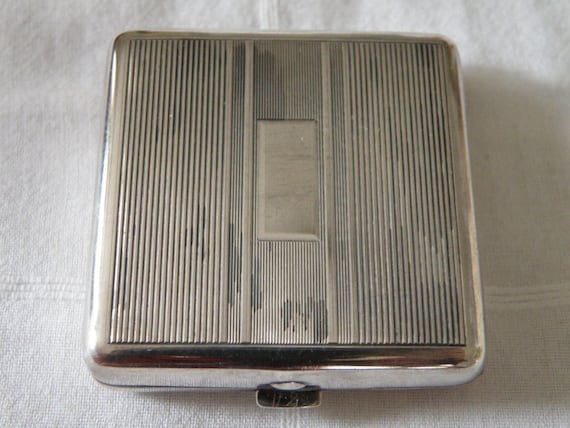 Art Deco Sterling Silver Compact - image 1