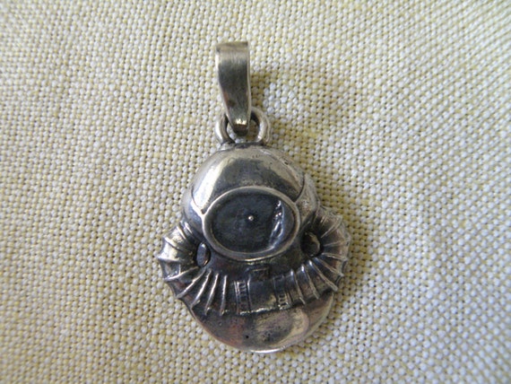 Old Pawn Sandcast Native American Diver Pendant - image 1