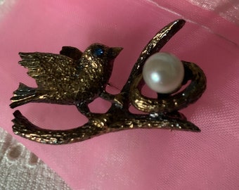 Art Nouveau Sterling Silver Bird on a Branch with Nest and Pearl Pin