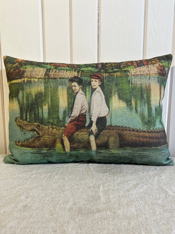 Almohada de cocodrilo new arrivals