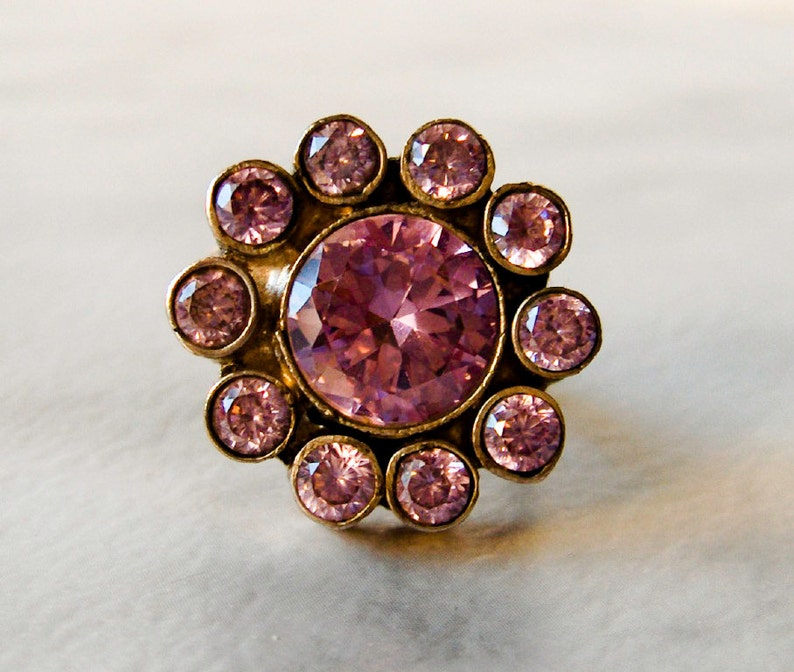 Light Purple cubic zirconia s Size 8.5 Sterling Silver Purple Flower Ring Band Statement Big /& Bold
