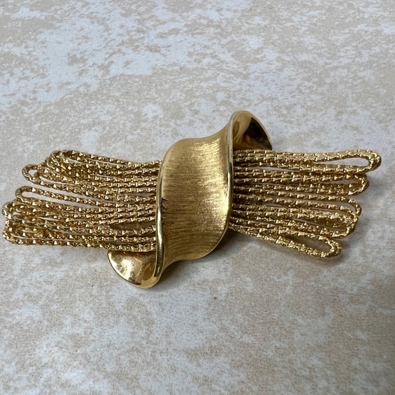 Vintage Monet Textured Bow Gold Tone Brooch