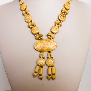 Vintage Tribal Ethnic Carved Spiral Bovine Bone Necklace ,  18 Inch