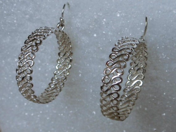 Vintage Silver Hoop Filigree Hoop Earrings ,  Lar… - image 6