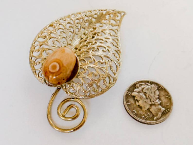 Vintage Filigree Leaf Brooch With Pink Shell Silver Plated