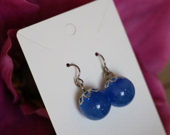Blaue Ohrringe aus Epoxidharz/Resin - Kugel
