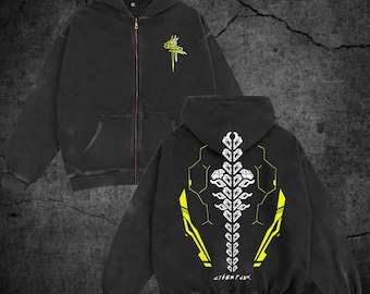 Puede incluir: Una sudadera negra con cremallera y un pequeño gráfico amarillo y blanco en el pecho izquierdo. La parte posterior muestra un gran diseño de columna vertebral blanca flanqueado por formas geométricas amarillas y la palabra CYBERPUNK.