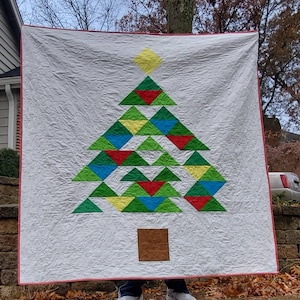O Christmas Tree Quilt Pattern | Festive Holiday Quilt | Beginner-Friendly Fat Quarter Friendly | PDF Pattern | Instant Download