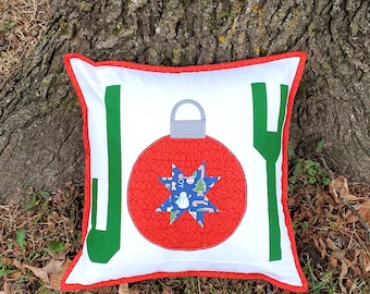 JOY Ornament Pillow PDF Pattern – Quilted Christmas Cushion – Patchwork Star Pillow Cover by Four Robbins