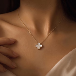 18k clover necklace gold - Etsy 日本