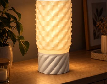 Lampe design à facettes, abat-jour en losanges façon origami, lampe de chevet E27, lumière douce