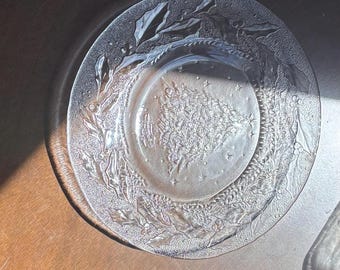 Arcoroc Holly Tree Dinner Plate
