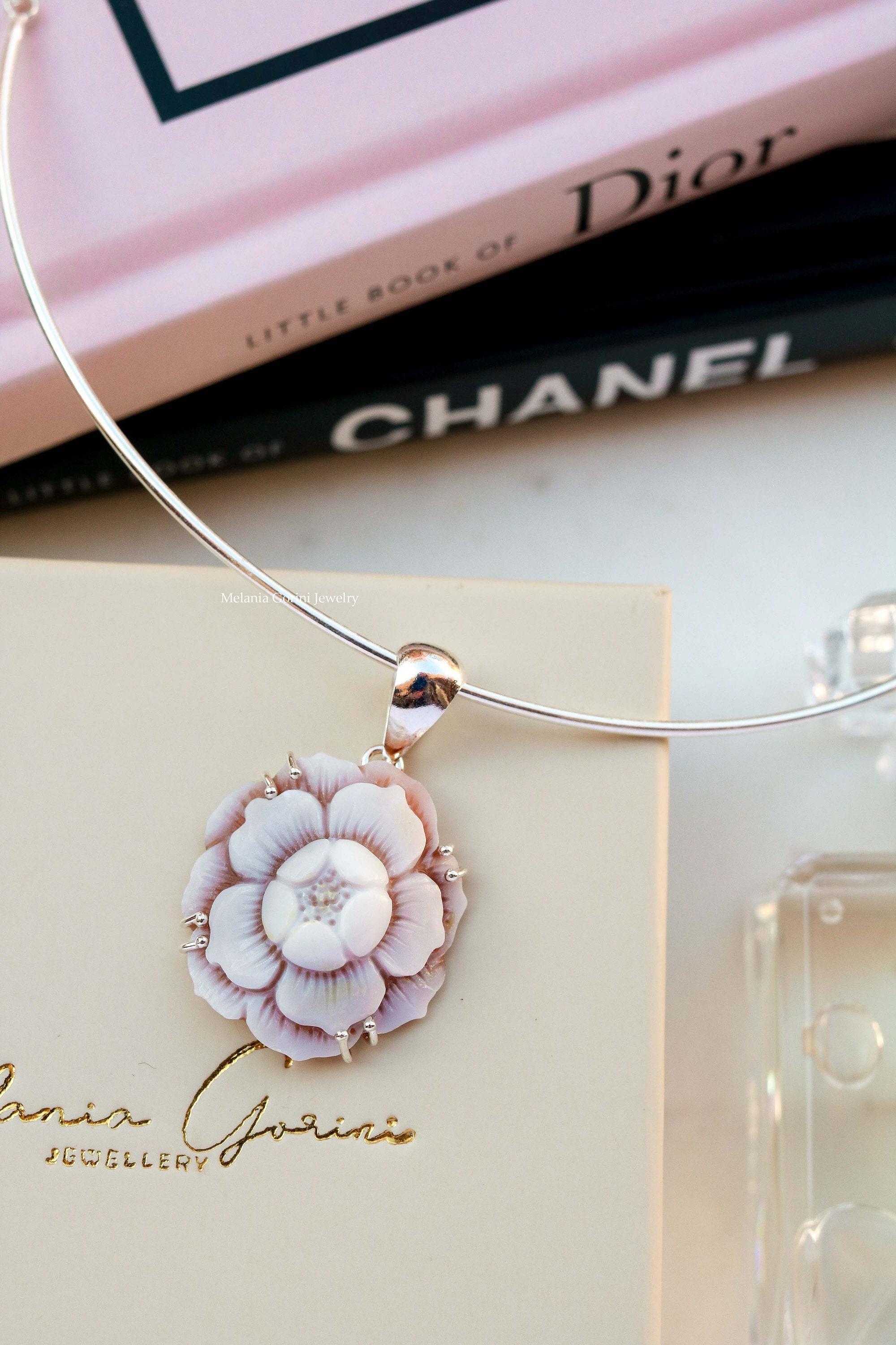 Chanel Vintage Chanel White Enamel & Gold-tone hardware Camellia