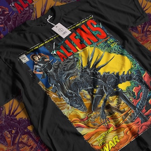 Puede incluir: Una camiseta negra con un estampado gráfico del póster de la película Aliens. El diseño incluye una gran criatura negra, una persona y el texto "ALIENS" en rojo, "THIS TIME IT'S WAR" en amarillo y "JAMES CAMERON" en blanco. Tiene una etiqueta de talla L.