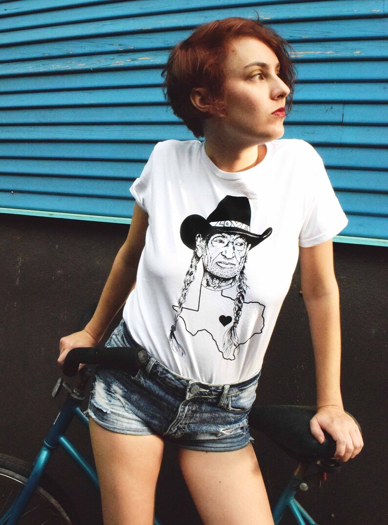 Willie Nelson Texas Love Custom T-shirt - Etsy