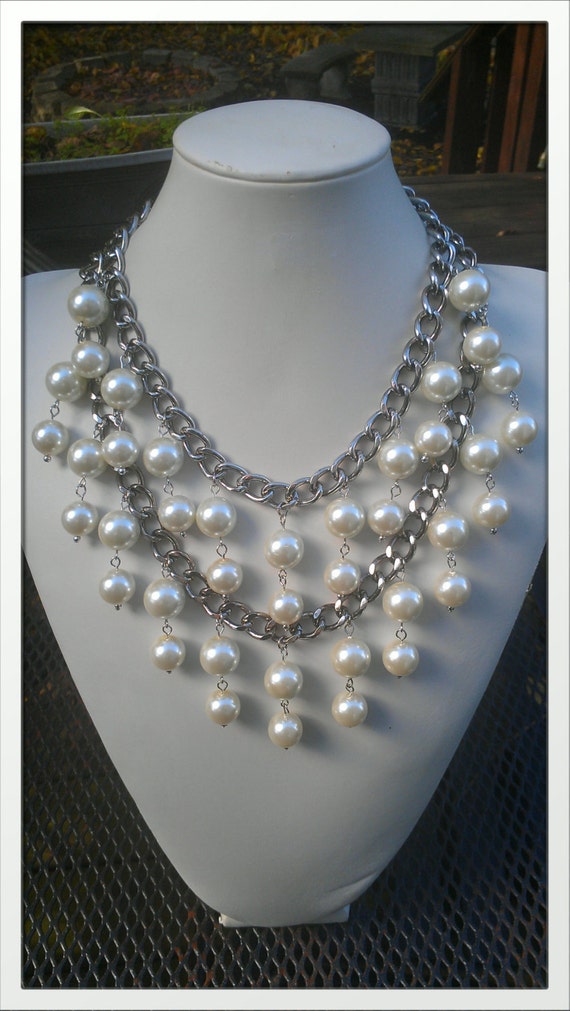 Caroline hotsell channing necklace