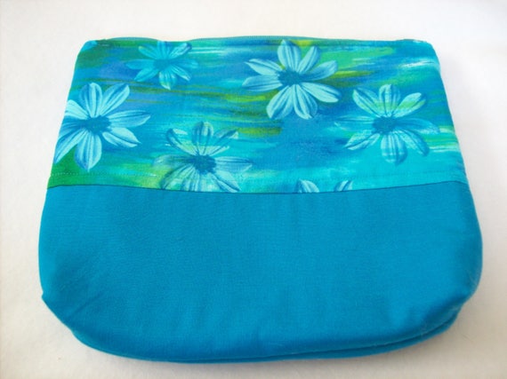 Quilted zippered pouch, cosmetic pouch, accessory pouch, flowered pouch, bag, makeup bag, accessory bag, butterfly bag