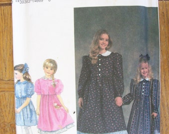 Simplicity 8688, Child's Dress, Girl's Dress