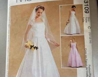 Misses'/miss Petite Bridal Gown and Bridesmaids Dress Size 12, 14, 16  Mccall's 3109 Vintage Uncut Sewing Pattern 2001 - Etsy