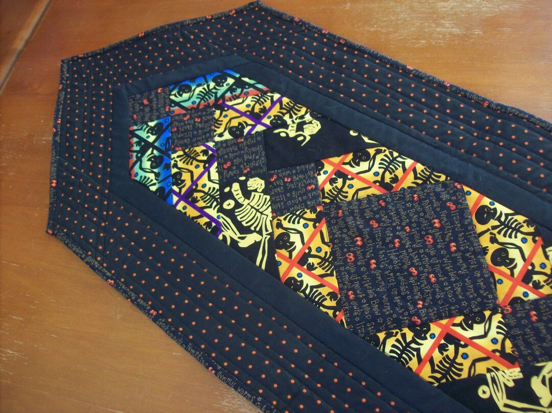 Halloween Table Runner, Scary Skeleton Quilted, Black Orange Table ...