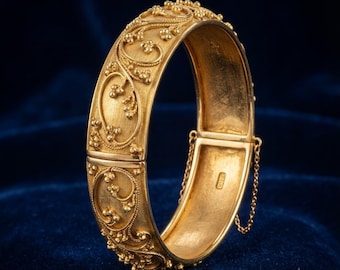Bracciale a volute in oro massiccio 18 carati con diamanti, 32 diamanti, ampio e di grande effetto.