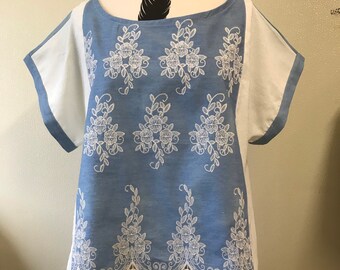 Size 14-16 DenimnLace tee top
