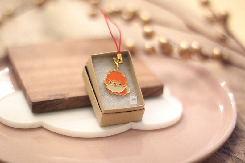 Pomeranian Keychain Enamel Charm Red Pom