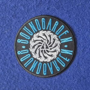 SOUNDGARDEN Sy-på / Stryk-på broderad musiklapp