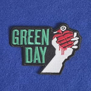 GREEN DAY American Idiot Sew On / Iron On Embroidered Music Patch