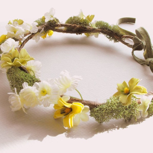 Woodland Wedding Crown-Bridal Flower Crown-Bridal Headdress-Bridal Hairpiece-Flower Girl Crown, Yellow Wedding Crown-Moss Wedding