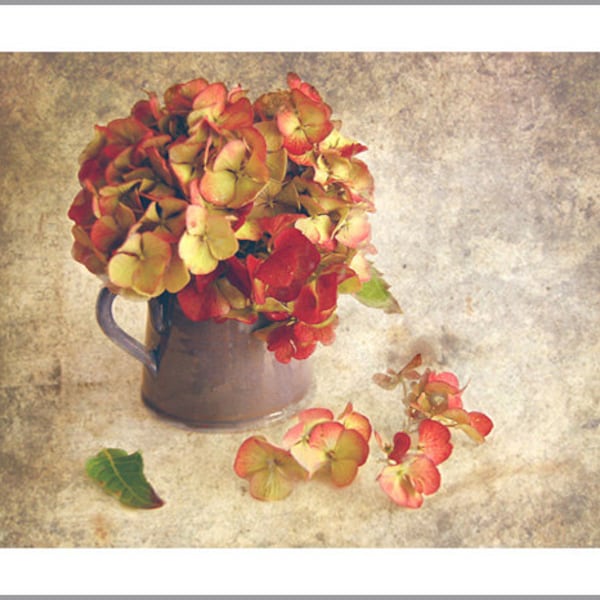 Red Yellow Hydrangea FlowerPrint Bouquet Vase Wall Art