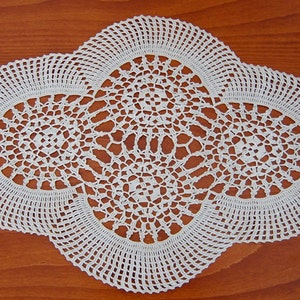 Tapete beige de ganchillo hecho a mano, decoración de mesa lavable, decoración del hogar (13)