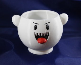 Boo Ghost Succulent Planter: Super Mario Nintendo Geek Decor