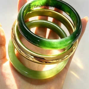 4-delat armbandsset i grönt guld, grova retro-stacksarmband