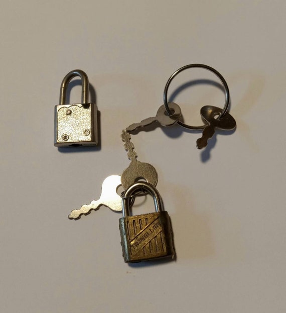 Small Locks With Keys, Vintage Padlocks, Tiny Lock, Miniature, Brass Lock,  Diary 