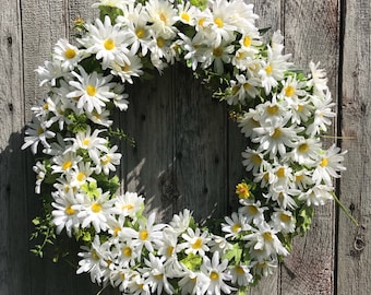 White Daisy Wreath: Spring Summer Farmhouse Decor