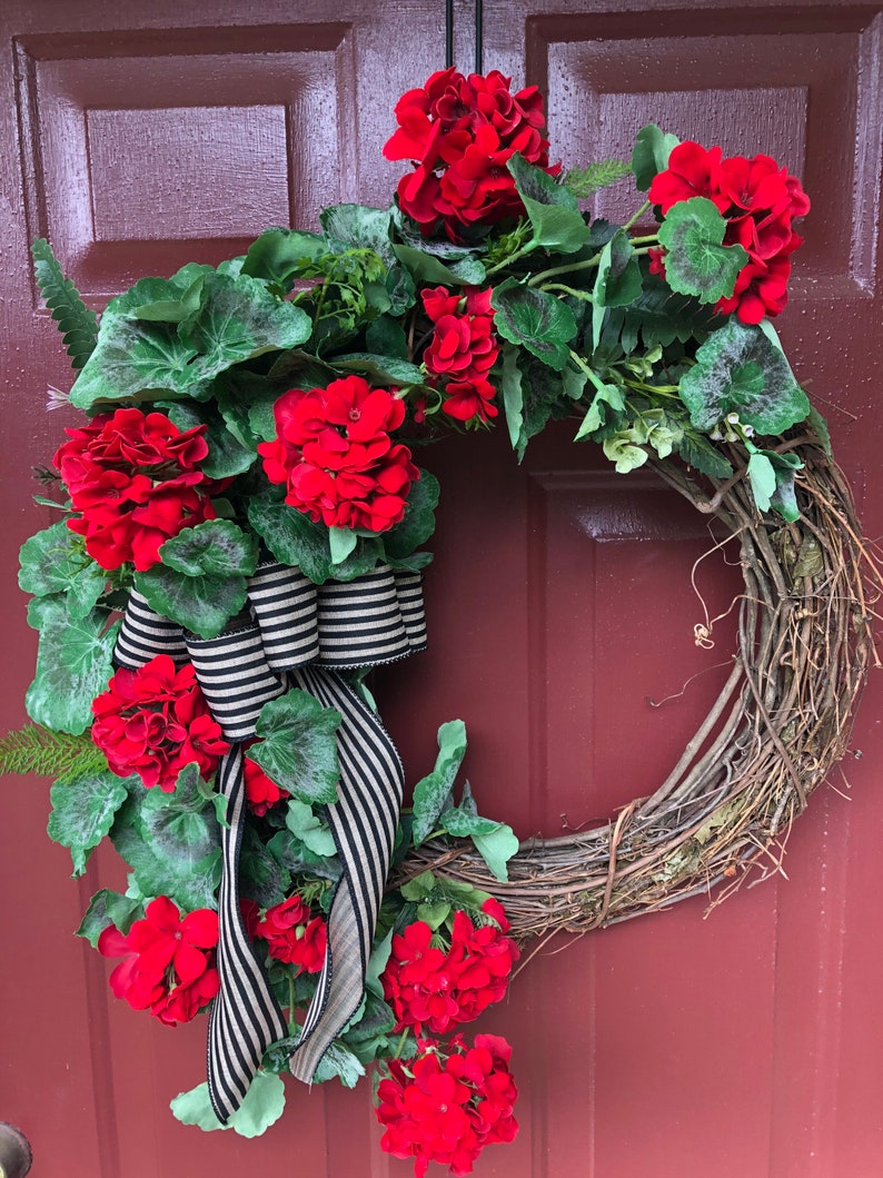 Geranium Wreath Summer Wreath All Season Wreath Front Door Etsy
