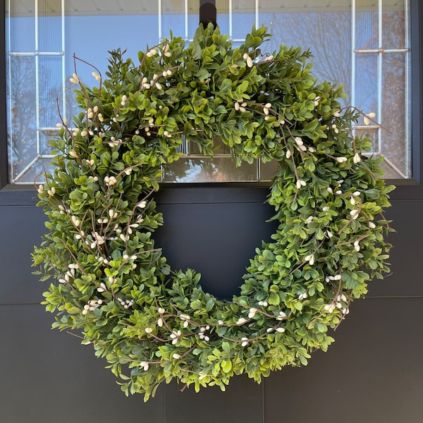 Boxwood, Cream Pip Berry Wreath, Spring Wreath, Summer Wreath, Pip Berry Wreath