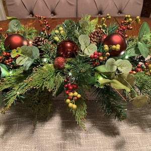 Farmhouse Christmas Centerpiece: Winter Greens, Pinecones & Ornaments