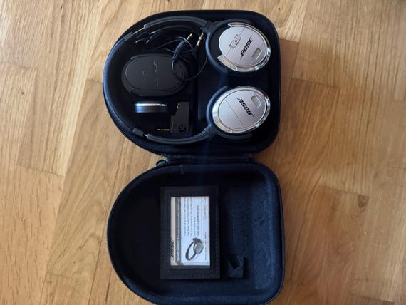 BOSE headphones vintage