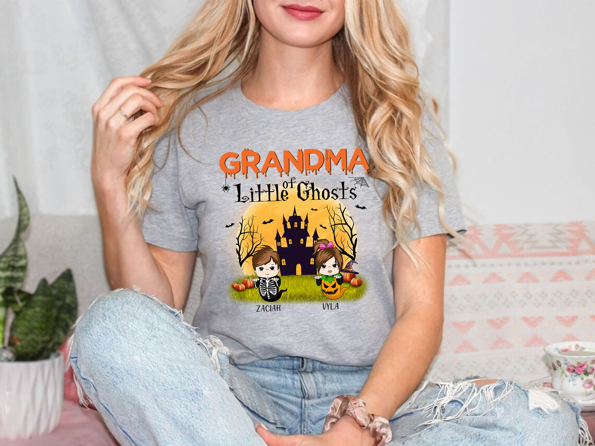 Discover Grandma Of Little Ghosts Shirt, Grandma Halloween Shirt, Custom Grandkids Shirt, Nana Mimi Halloween Shirt, Grandma With Grandkids Shirt