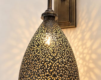 Marokkaanse messing wandlamp, handgemaakte geperforeerde metalen wandlamp, boho verlichting, luxe wandlamp.